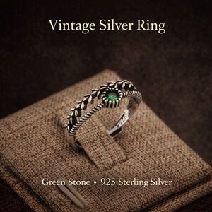 925 Sterling Silver Adjustable Vintage Ring Green Stone Boho Minimal